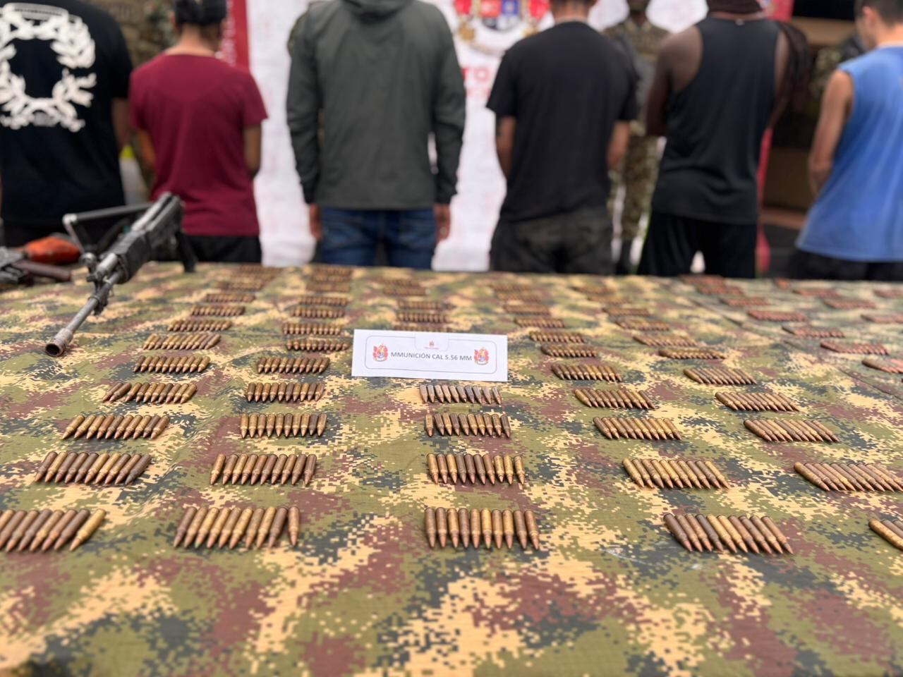 Abundante material de guerra decomisó el Ejército en la operación militar.