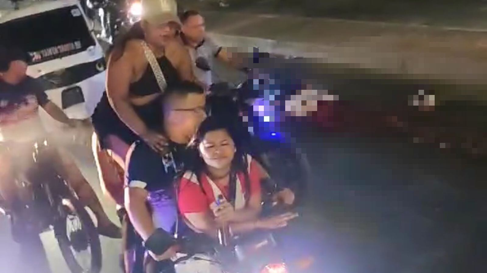 El cuerpo de la víctima quedó tendido en la vía