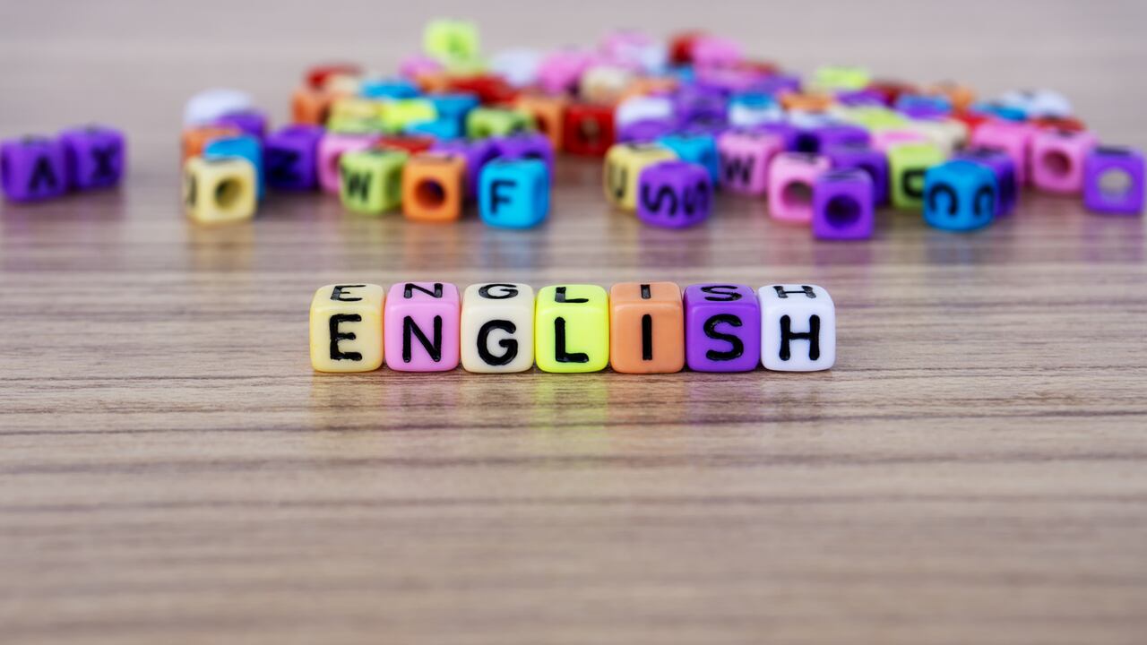 Uno de los beneficios más enriquecedores de aprender un idioma es el acceso a nuevas culturas.