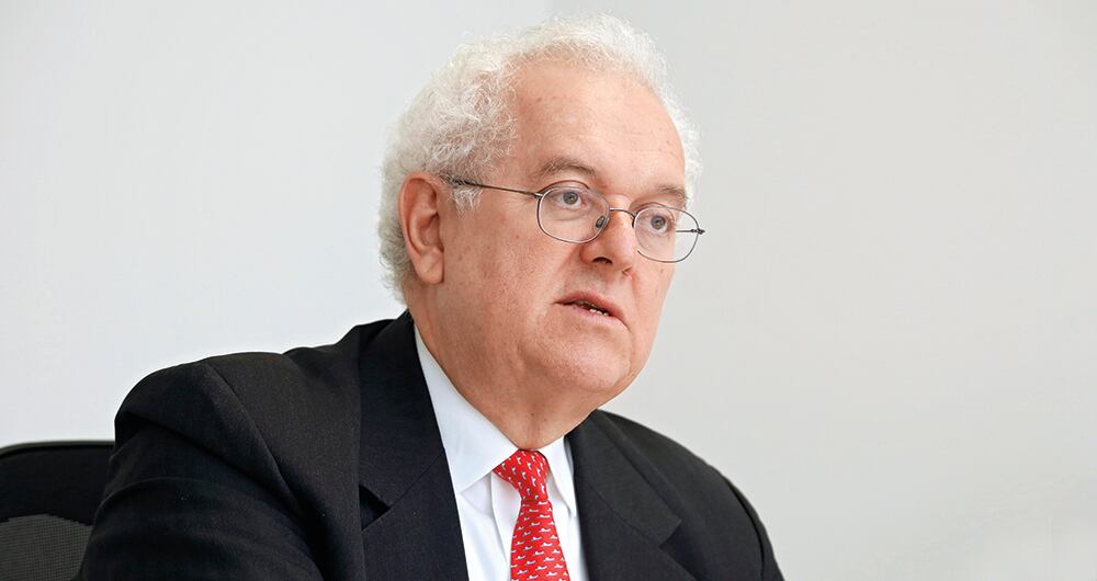  El impuesto de renta en el país recae principalmente en las empresas y se quiere cambiar esa ecuación para que las responsables de ese tributo sean las personas naturales.