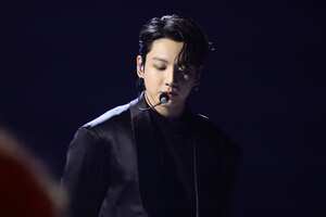 Jungkook de BTS se presenta en el escenario durante la 64.a entrega anual de los premios GRAMMY en el MGM Grand Garden Arena el 3 de abril de 2022 en Las Vegas, Nevada.