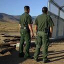 El desierto de Sonora es uno de los más grandes e inhóspitos del mundo.
También uno de los más peligrosos.