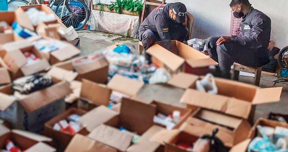 Martínez fue capturado por una investigación que tiene además a otros funcionarios de la entidad en la misma situación