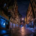 La víctima es una mujer de 52 años de edad que duerme en las calles de la ciudad.