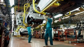 Ensamble de carros, Fabrica de carros.