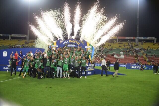 Nacional campeón de la Liga 2022-l, ante Tolima, en Ibagué.