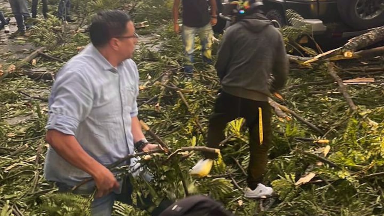 Emergencia en Medellín por fuerte aguacero.