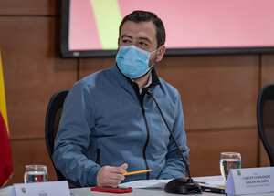 El alcalde de Bogotá, Carlos Fernando Galán, y el ministro de Defensa, Iván Velásquez, lideraron un consejo de seguridad en la capital del país.