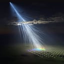 Ilustración artística de un rayo cósmico.