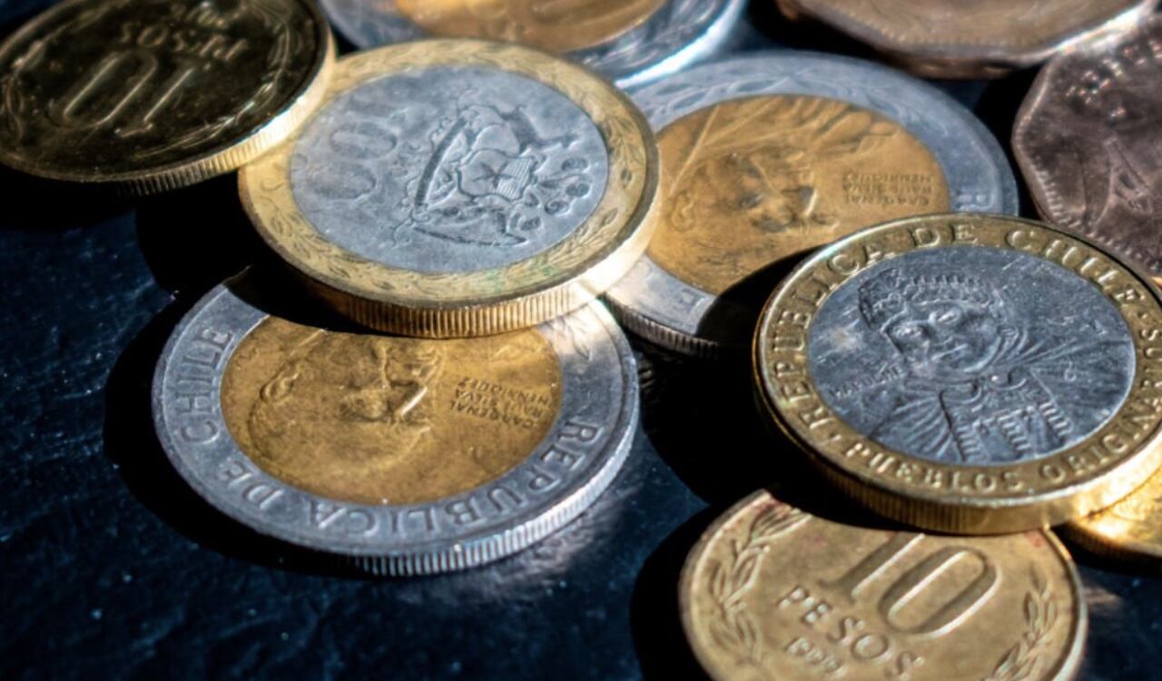 El presidente de Chile, Gabriel Boric, quiere que el salario mínimo llegue a los 500 mil pesos chilenos