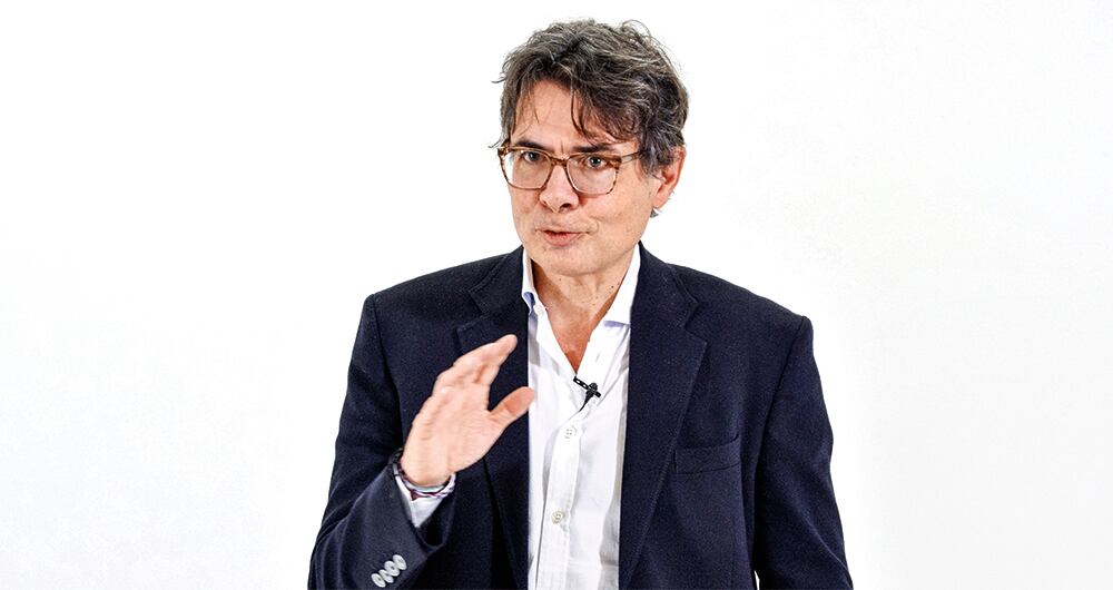  El senador Roy Barreras reconoció que desde el Pacto Histórico se lanzó una campaña para atacar a la coalición Centro Esperanza, de la que formada parte Alejandro Gaviria, quien, pese a enterarse de lo sucedido, mantuvo su apoyo a Gustavo Petro.