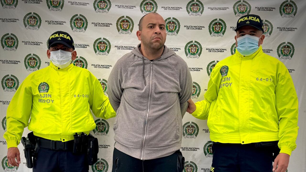 Capturan a uno de los más buscados de Chile en Colombia; sería responsable del crimen de un policía del país austral.