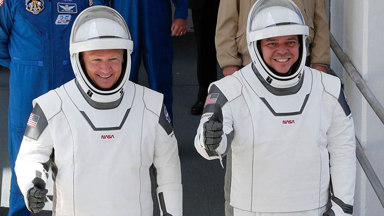 SpaceX y NASA: quiénes son los astronautas que van a bordo del Crew Dragon