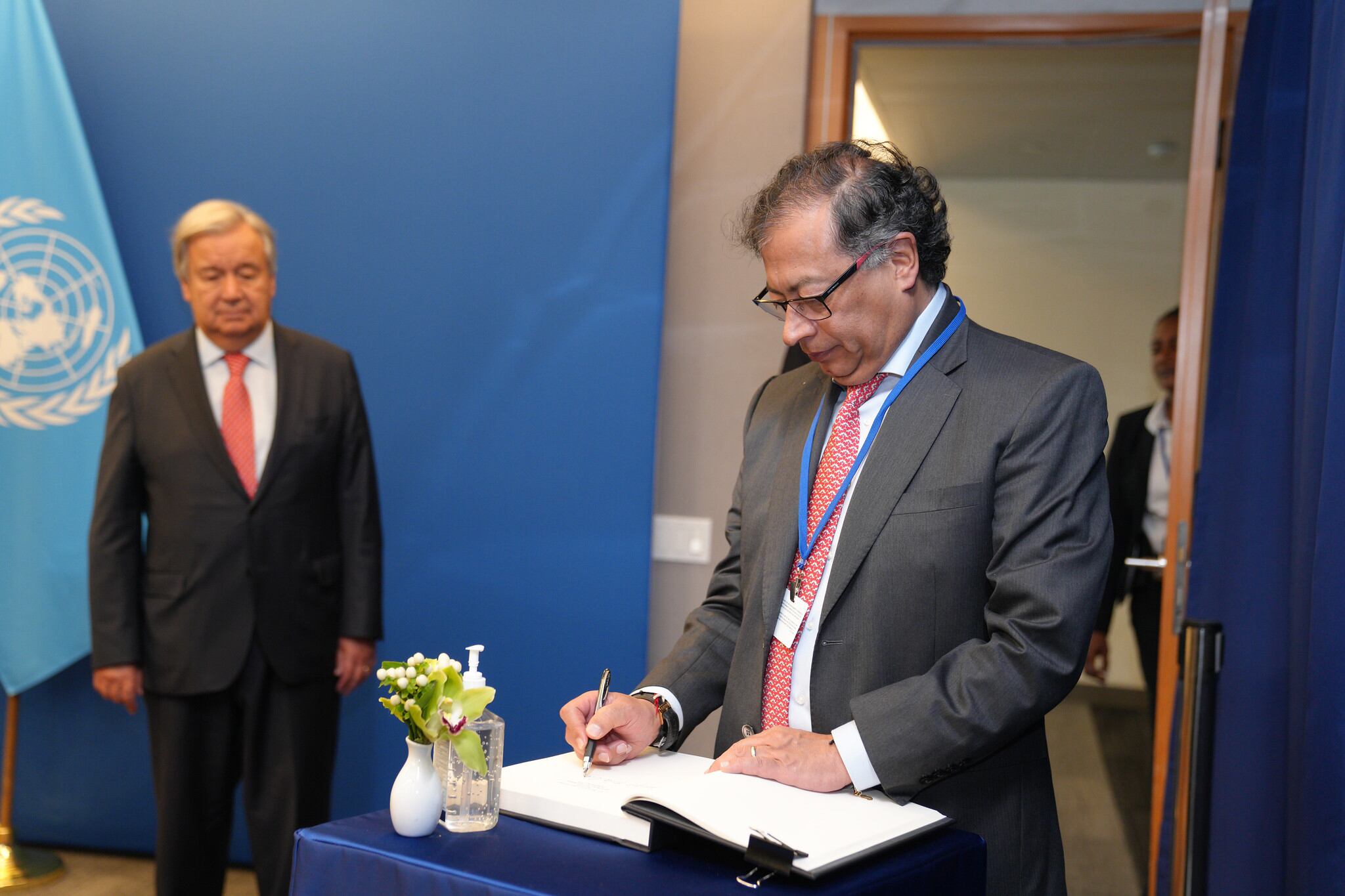 Gustavo Petro y António Guterres en Naciones Unidas.