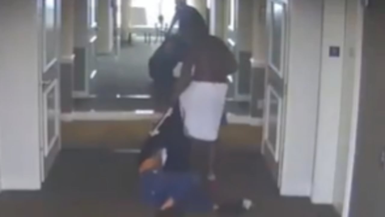 El rapero Sean “Diddy” Combs quedó expuesto tras la filtración de un video de seguridad