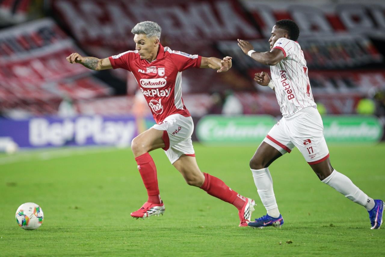 Santa Fe se impuso con contundencia sobre América de Cali en El Campín.