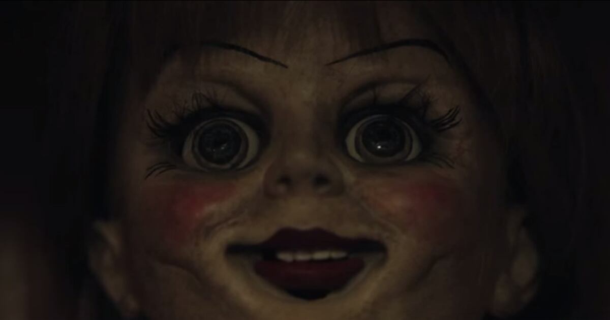 Fotograma de la película "Anabelle".