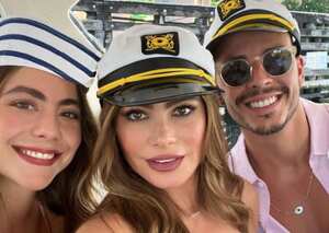 Sofía Vergara y Claudia Vergara