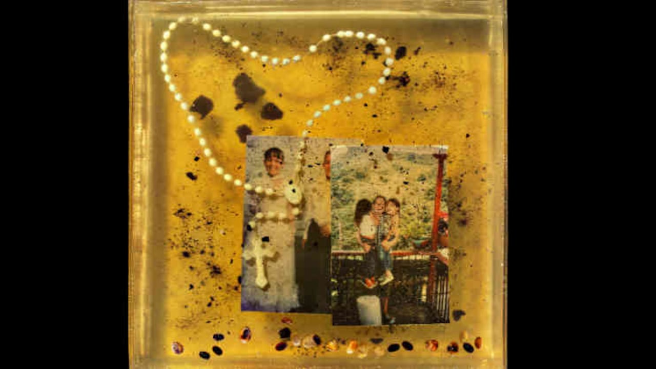 Número 16 de la serie "Relicarios" (2011-2015) | Erika Diettes