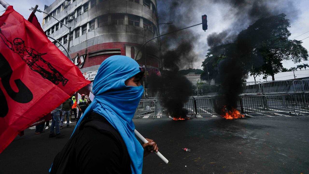 El país presenta uno de los mayores índices de desigualdad del mundo, la mitad del empleo es informal. (Foto AP/Arnulfo Franco)