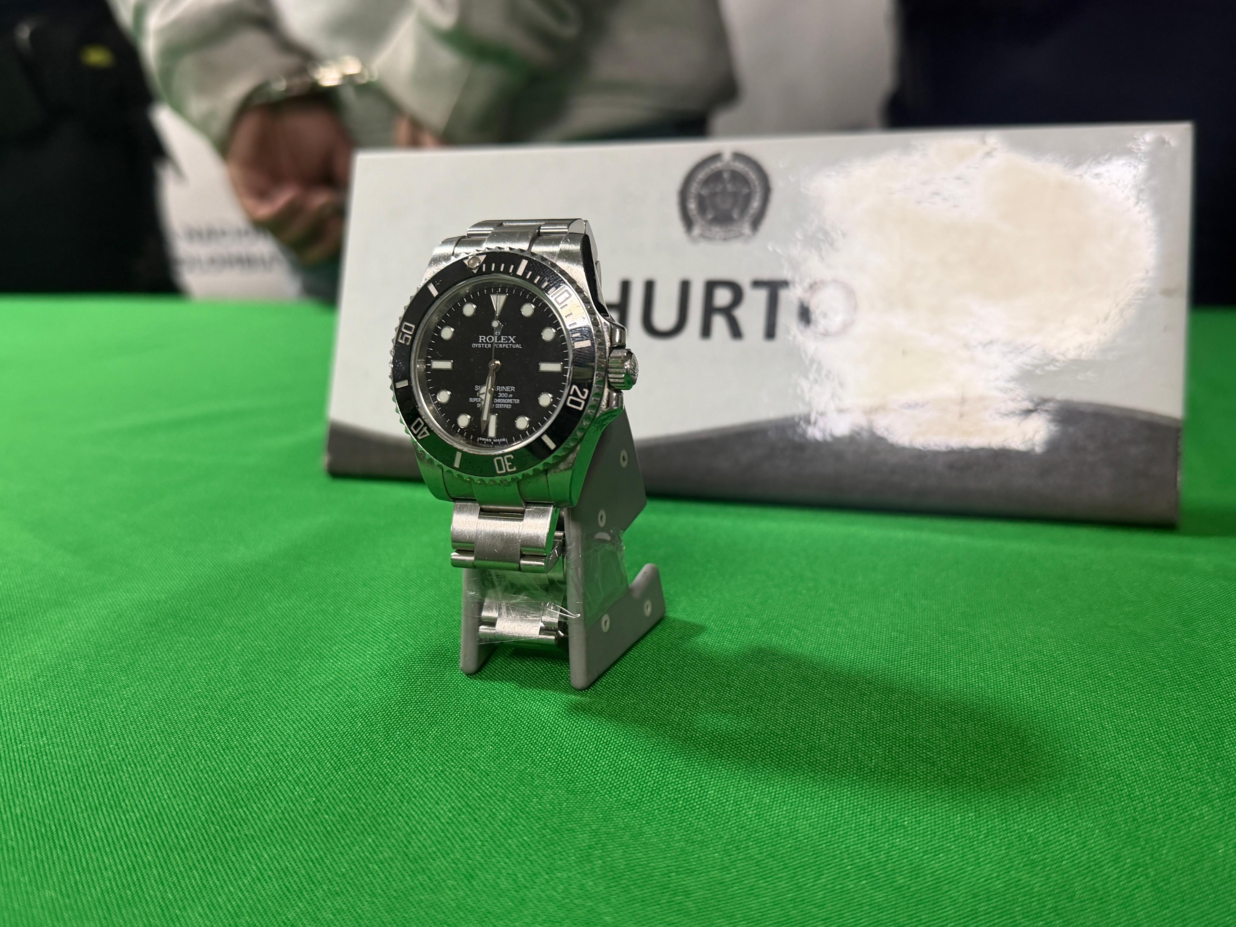 Este fue el reloj que los hombres intentaron robar.