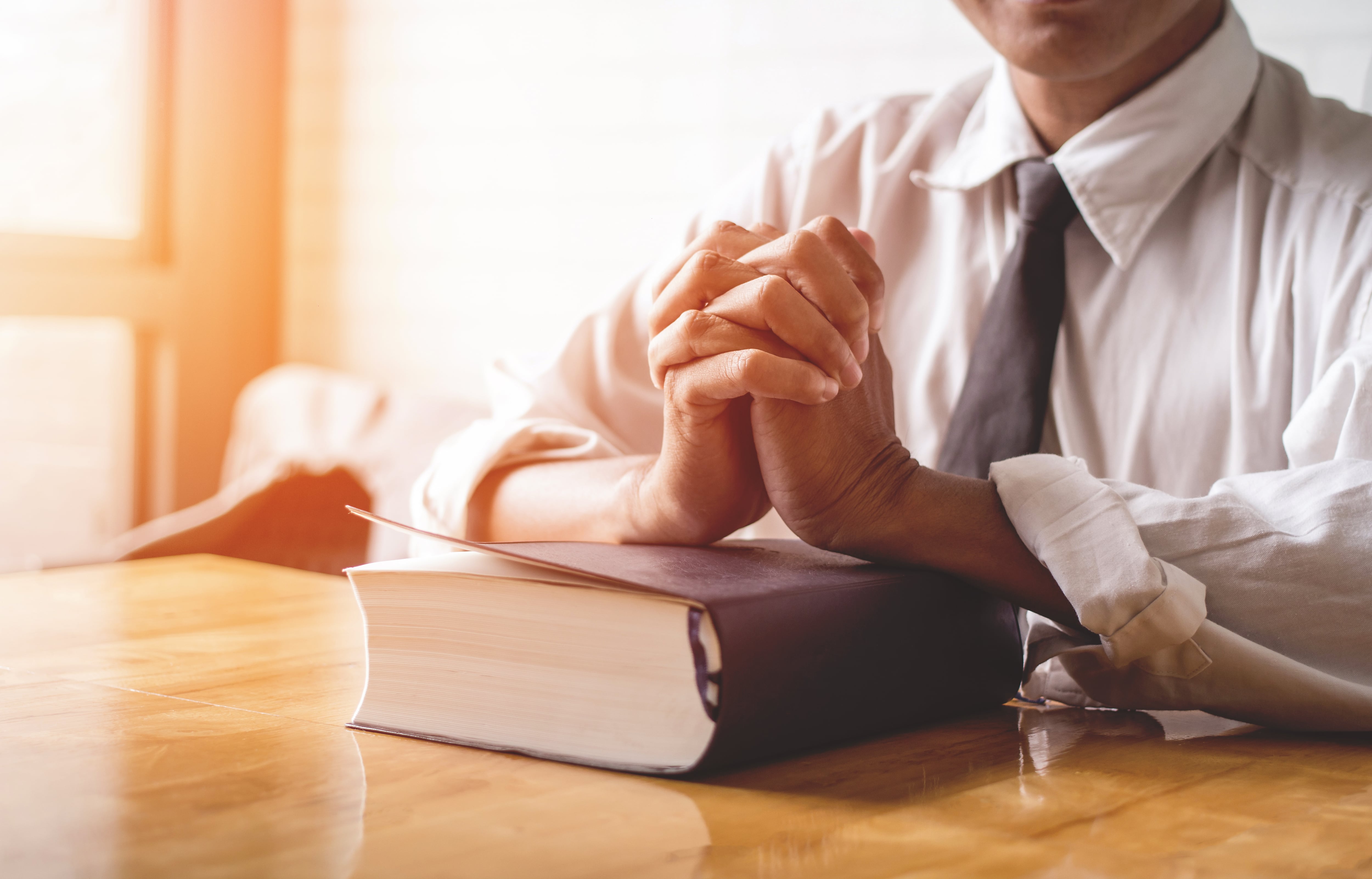 Pidió al amante matar a su marido quien era pastor de una iglesia.