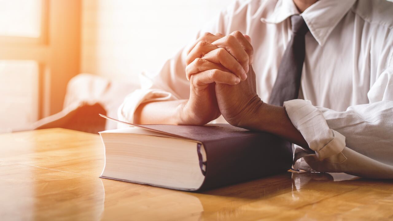 Pidió al amante matar a su marido quien era pastor de una iglesia.