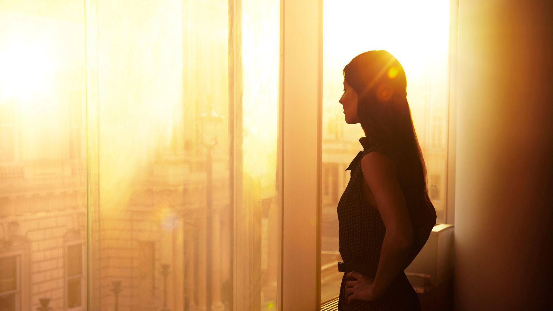 Los hogares que generan su propia energía tienen más independencia frente a variaciones en tarifas o cortes eléctricos, lo que brinda mayor seguridad y estabilidad.