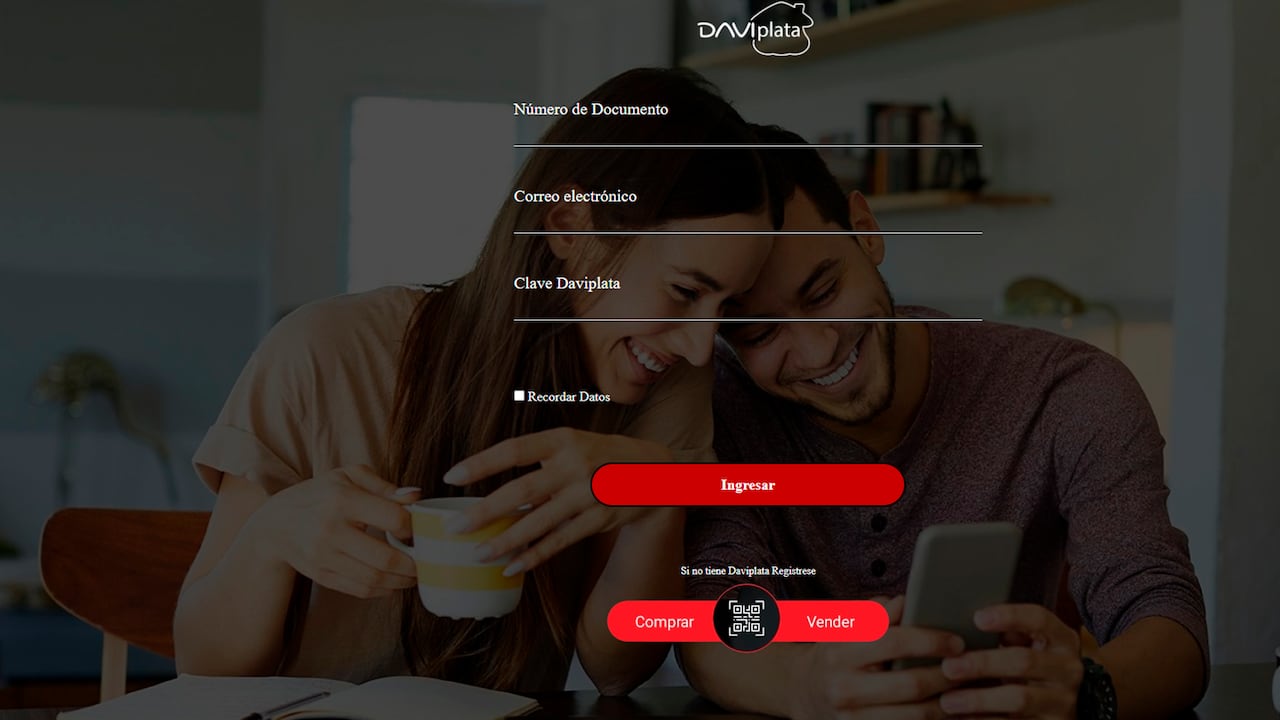 Formulario en sitio web falso creado por criminales que intentan robar cuentas de Daviplata.