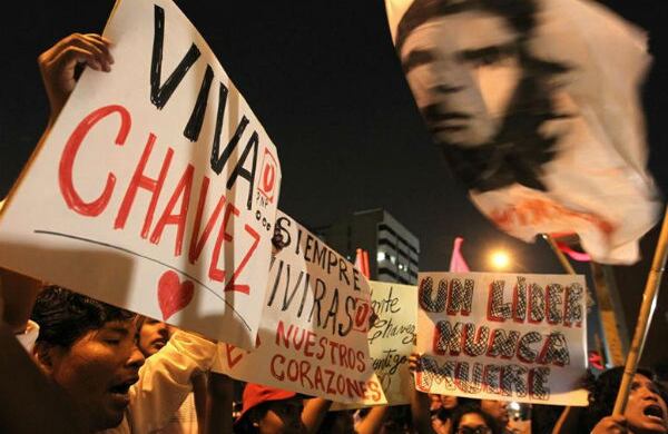 La imagen de Chávez estará junto a la del Che Guevara. 