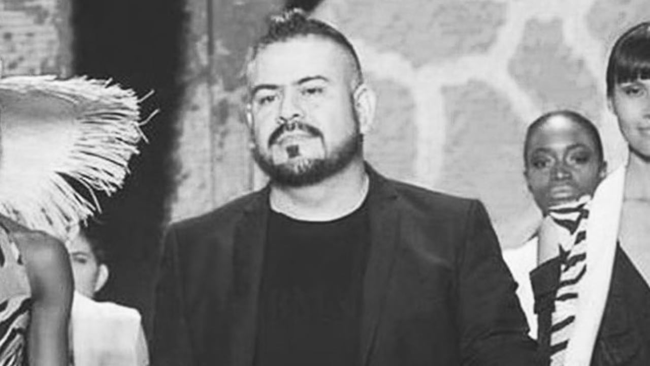 La muerte del diseñador paso de ser un evento natural lamentable a un desarmado un homicidio.