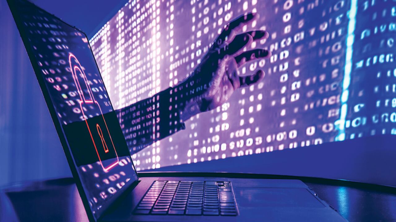 La digitalización y el uso de tecnologías como la biometría e inteligencia artificial plantean nuevos retos en la protección de datos personales en Colombia