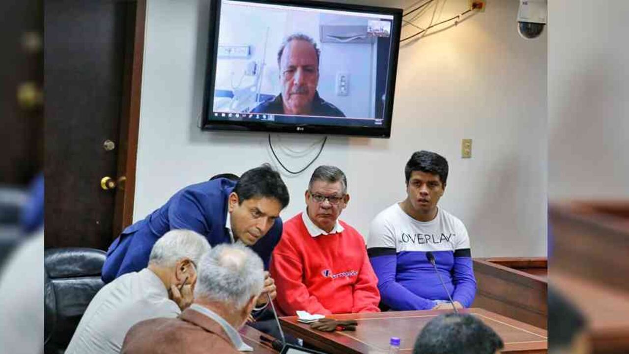 La gran sorpresa la dio la Fiscalía al señalar que además del asunto relacionado con Santrich, Bermeo y Gil estarían implicados en asuntos de narcotráfico.