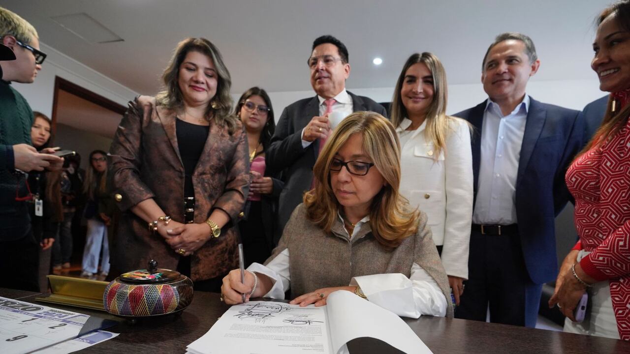 Llama la atención que las recusaciones contra los senadores de la Comisión Séptima que se oponen al proyecto no serán estudiadas.