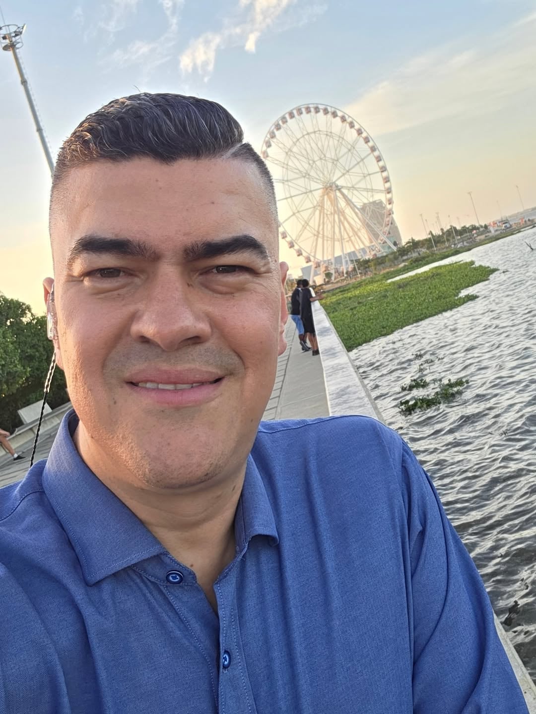 Eduardo Luis, narrador y periodista colombiano.