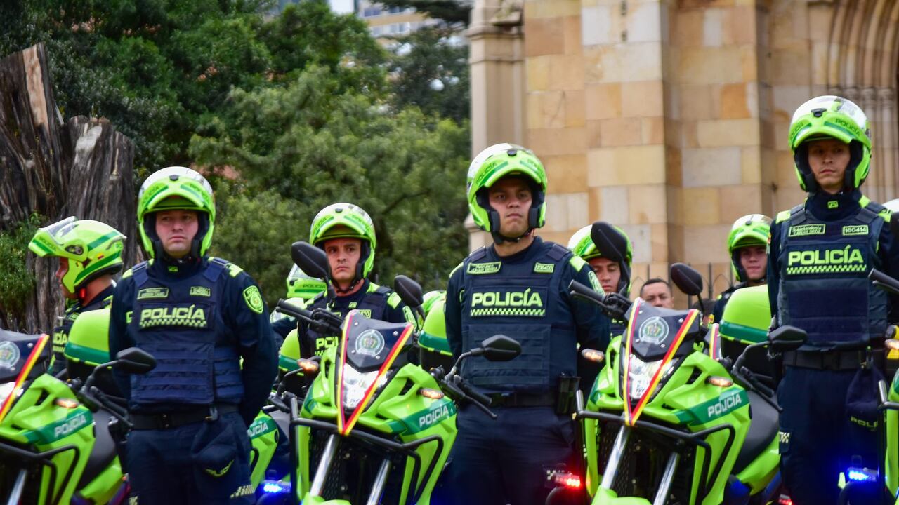 Alcaldía entregó dotación nueva a la Policía.
