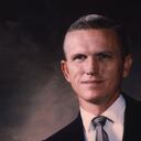 ARCHIVO - Este cuadro de finales de la década de 1960 muestra al coronel estadounidense Frank Borman, comandante de la misión Apolo 8. Borman falleció el martes 7 de noviembre de 2023 a los 95 años de edad, de acuerdo con un comunicado de la NASA emitido el jueves 9 de noviembre de 2023. (AP Foto/Archivo)