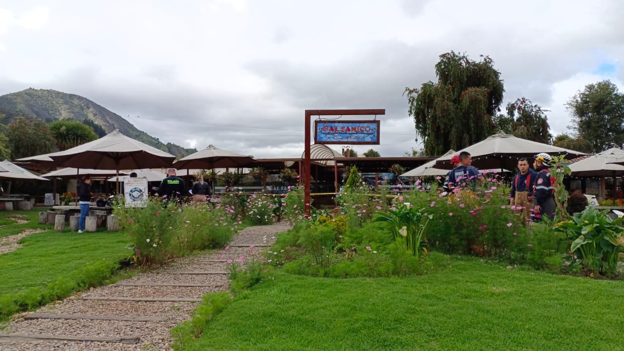 Tiroteo en restaurante Balsámico de Cota.