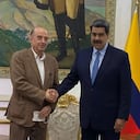 Álvaro Leyva y Nicolás Maduro se reúnen en Venezuela.