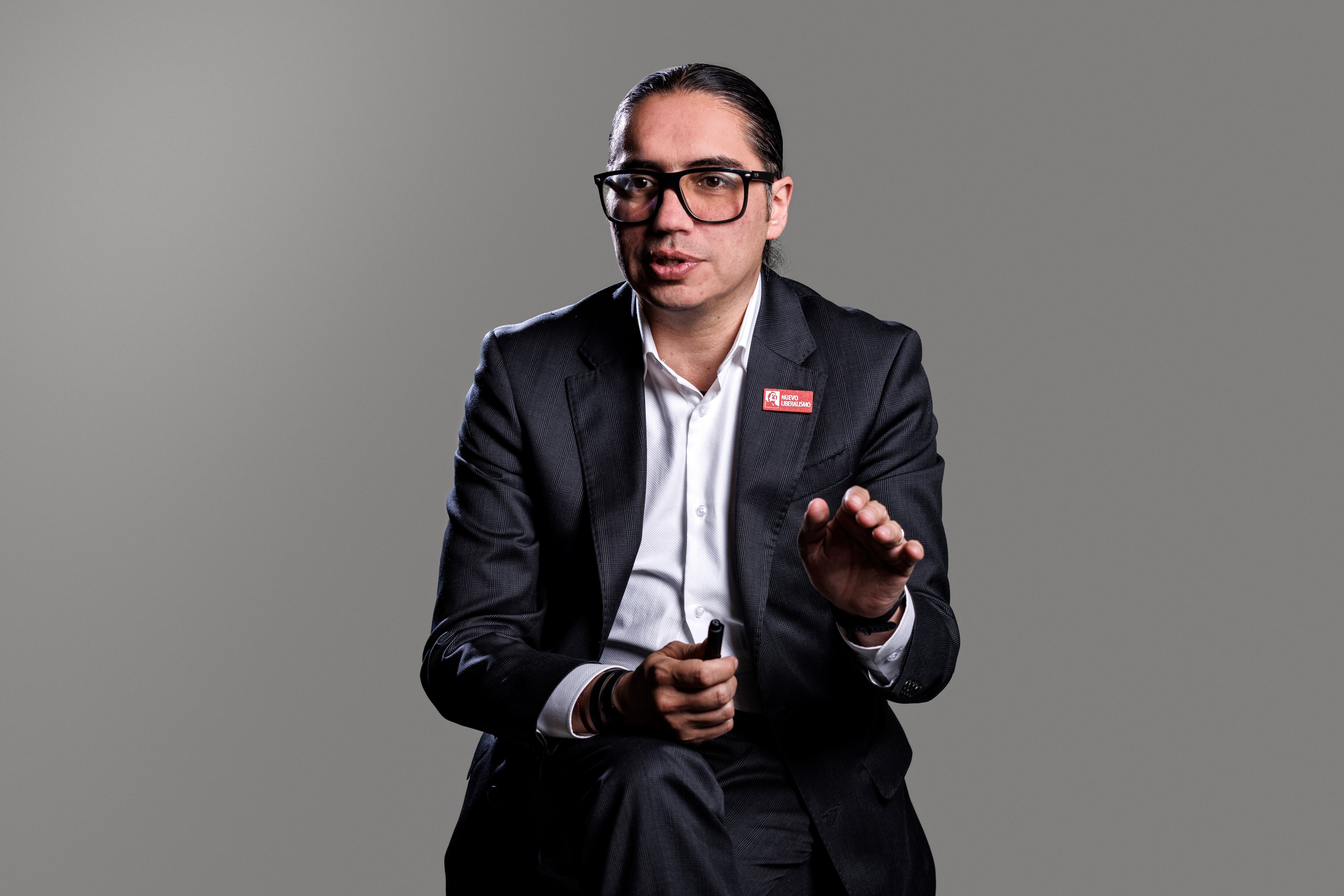 JUAN SEBASTIÁN GÓMEZ