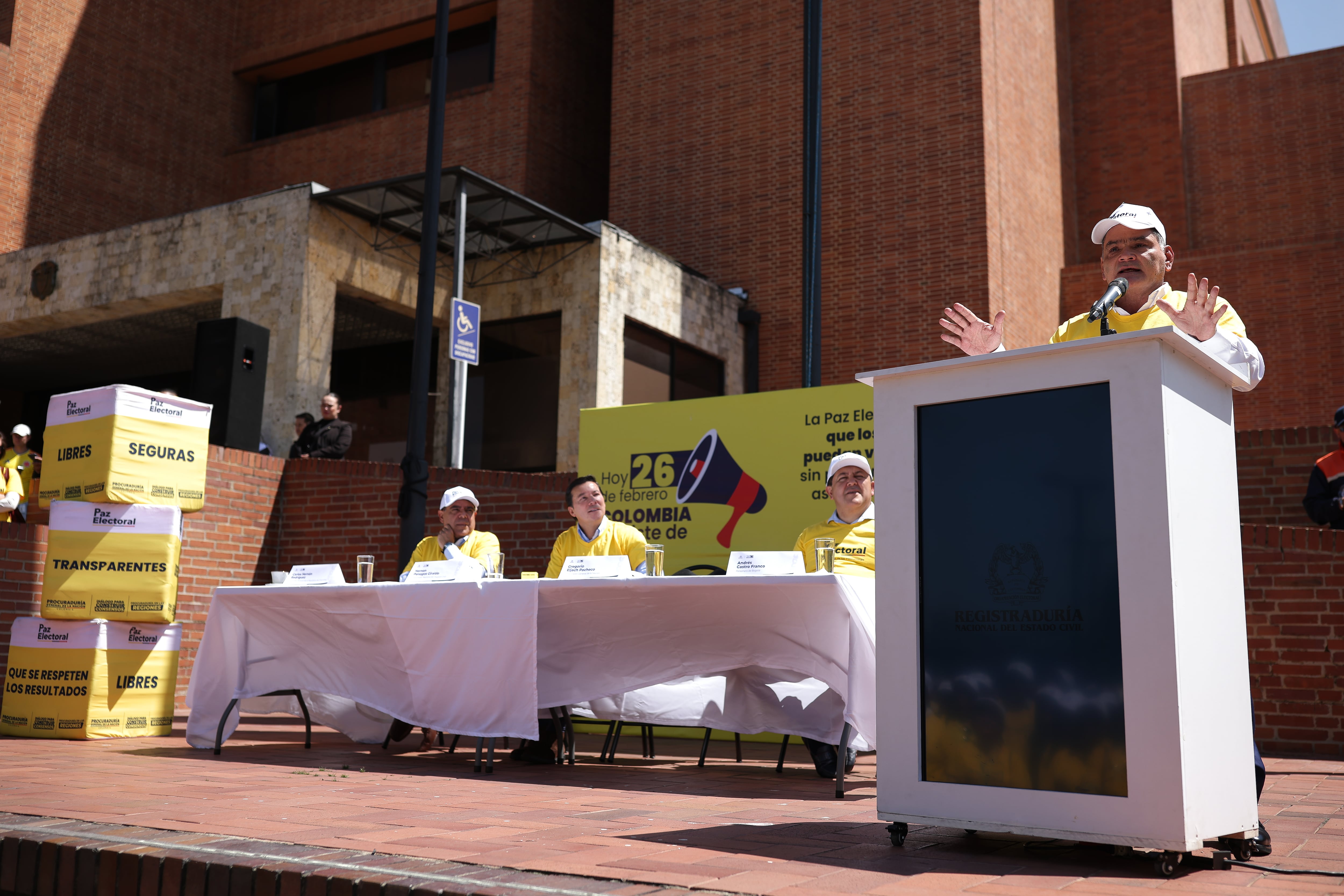 El procurador general, Gregorio Eljach, durante el lanzamiento de la campaña Paz Electoral.