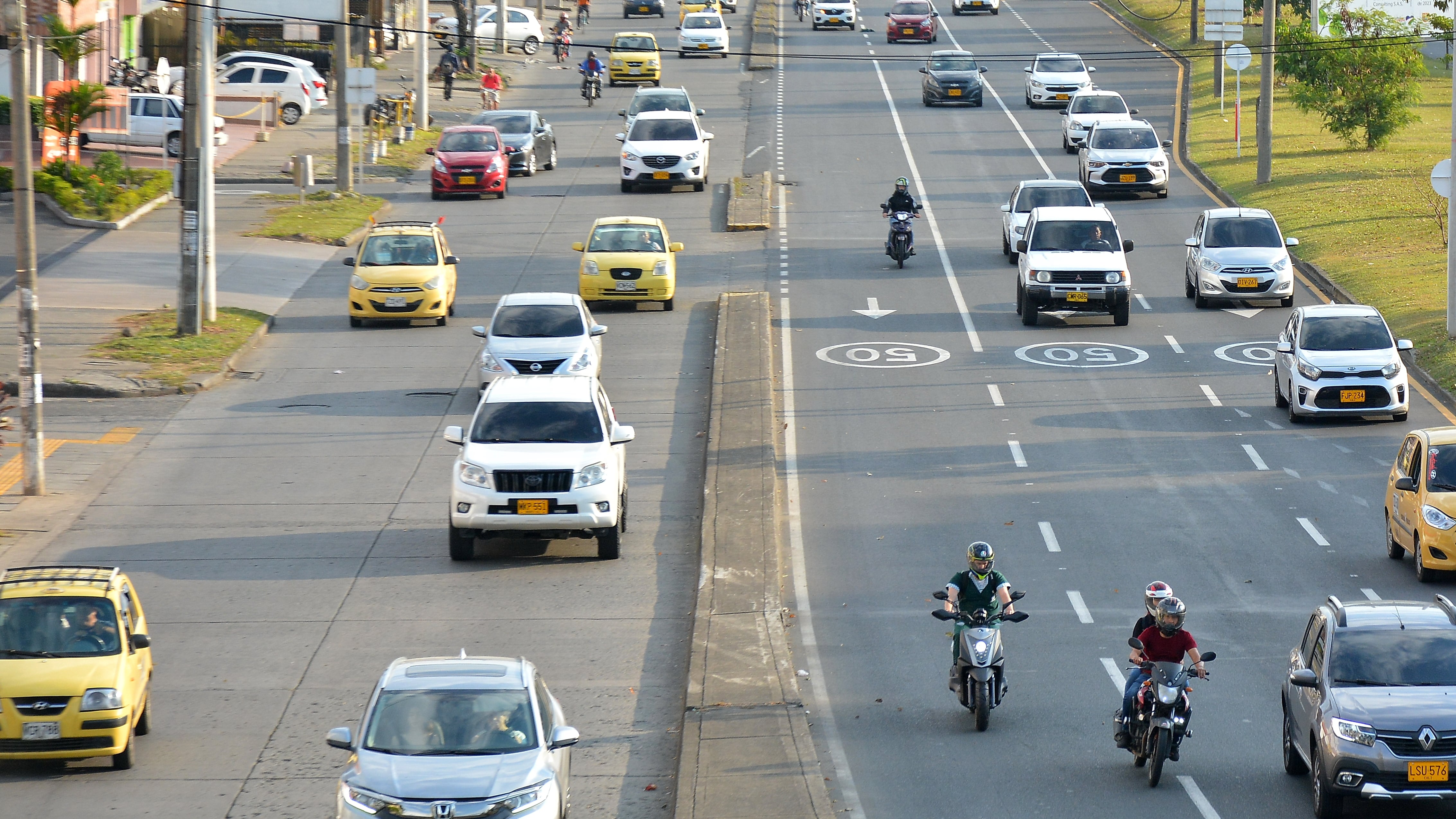 La Alcaldía de Cali, junto con las Empresas Municipales, anuncian cierres viales que se harán por cuenta de reparaciones a la red de acueducto y alcantarillado. Uno de ellos es el que sufrirá la Autopista Suroriental a partir del próximo lunes 2 de octubre y se extenderá, según lo previsto, hasta el 2 de diciembre.