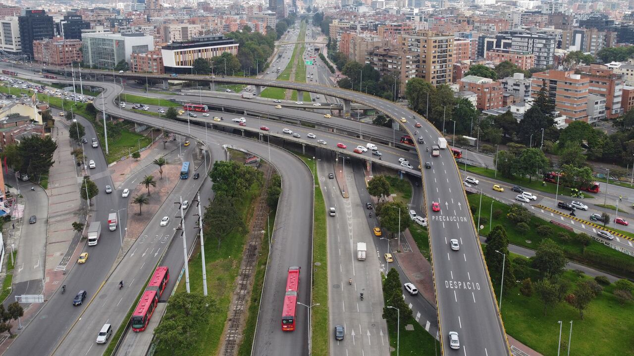 Movilidad en Bogotá en la primera semana de pico y placa todo el dia