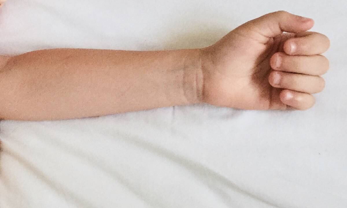 Familia sometió a niña a sesión de exorcismo en una iglesia, y esta murió estrangulada.