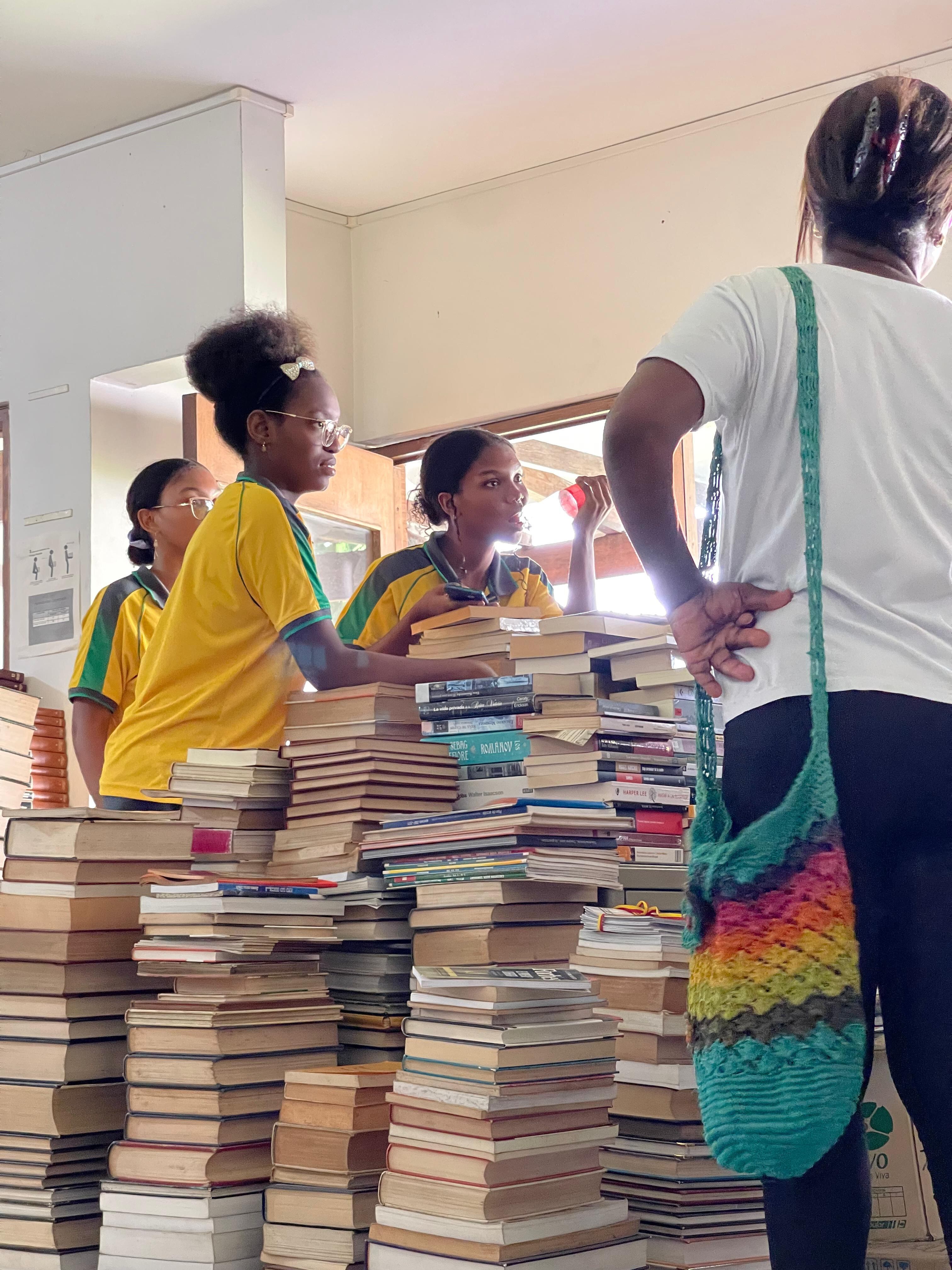 Campaña educativa en Bibliotecas del Valle
