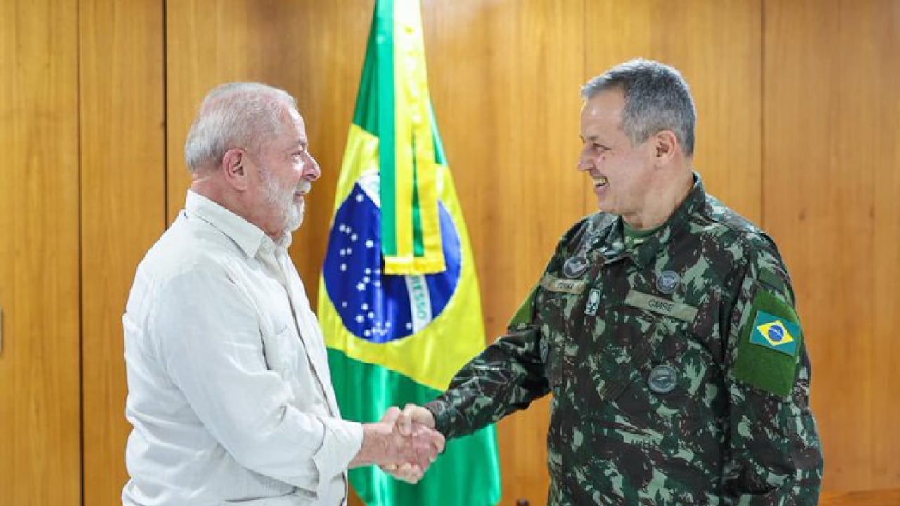 El general Tomás Miguel Ribeiro Paiva asumirá la comandancia tras la salida de su antecesor.