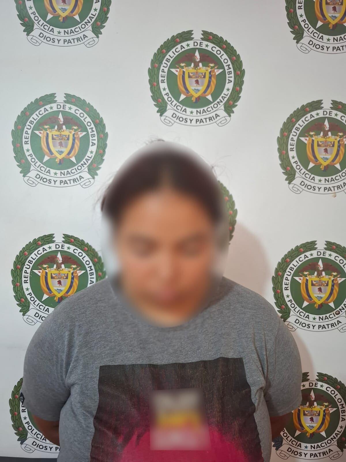 La mujer capturada en San Antonio, Cundinamarca, al parecer, permitía el abuso de sus hijas menores de edad.