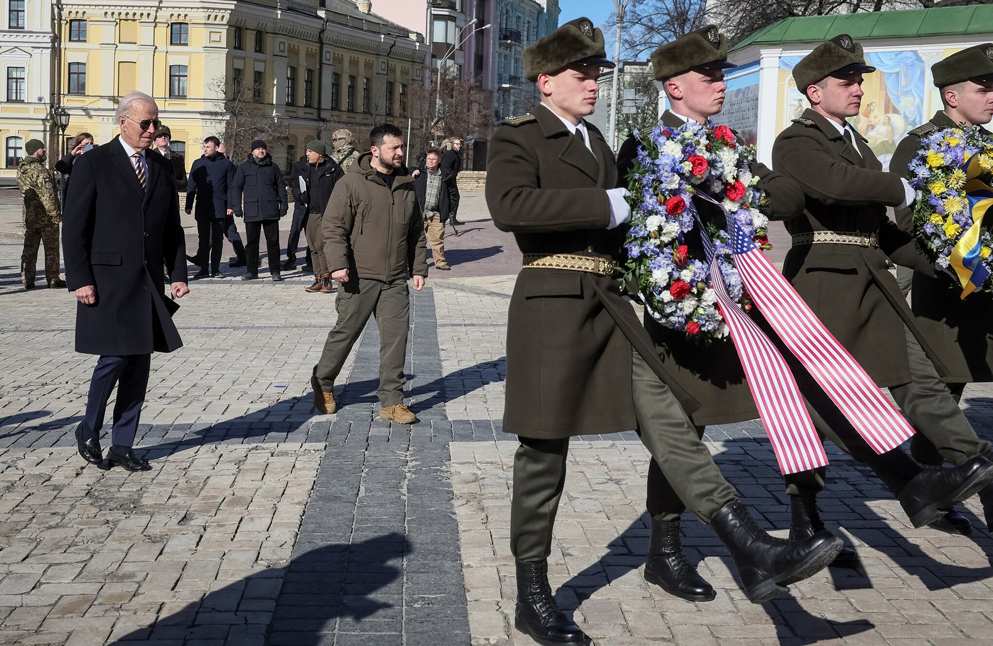En imágenes : Biden realiza visita sorpresa a Ucrania devastada por la guerra