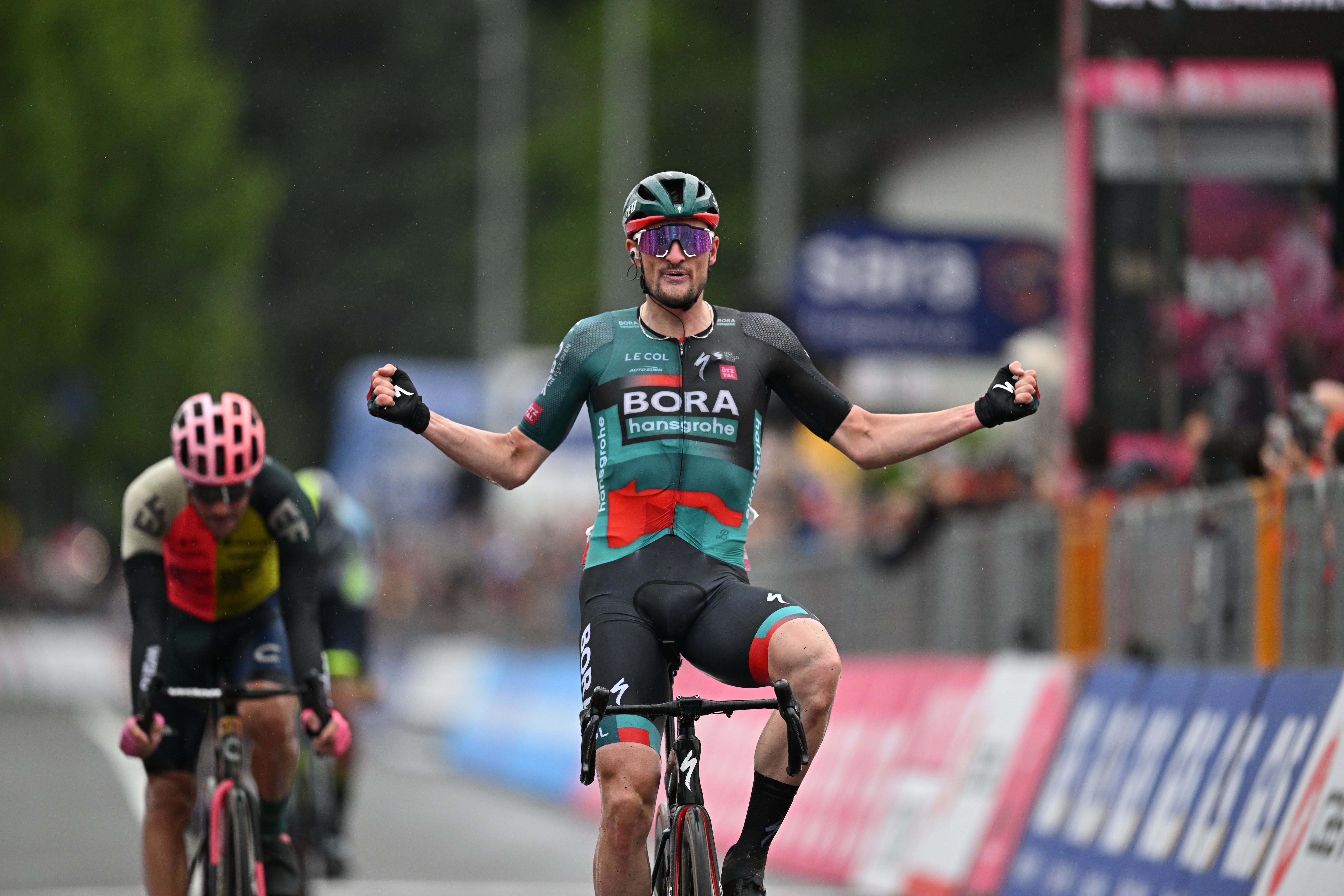 Imagen del alemán Nico Denz, al ganar la etapa 14 del Giro de Italia 2023.