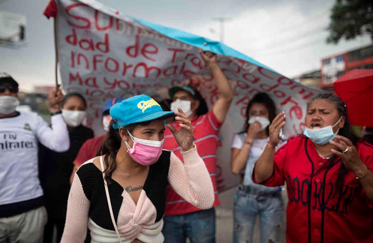 Las protestas generaron bloqueos en la salida de Bogotá vía al Llano